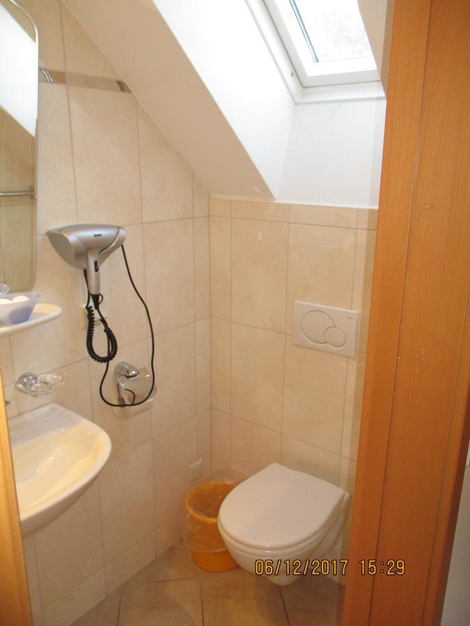 Gastehaus Zur Schonen Aussicht Bed & Breakfast Spitz an der Donau Eksteriør bilde