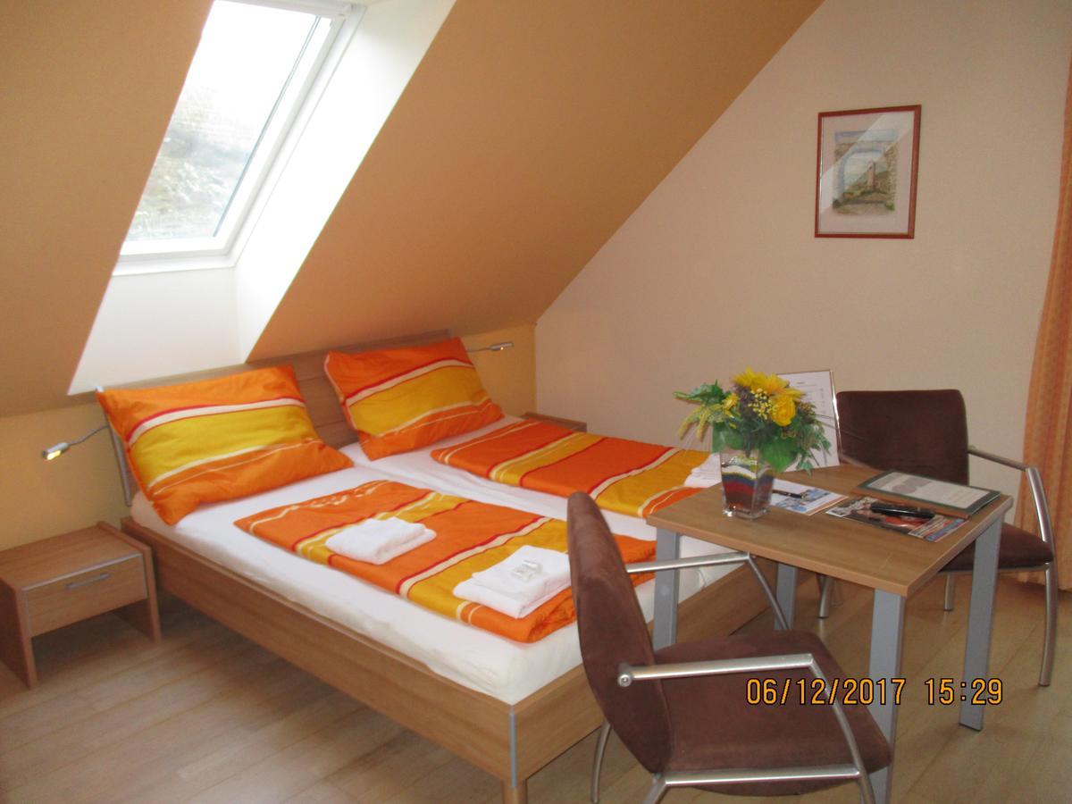 Gastehaus Zur Schonen Aussicht Bed & Breakfast Spitz an der Donau Eksteriør bilde